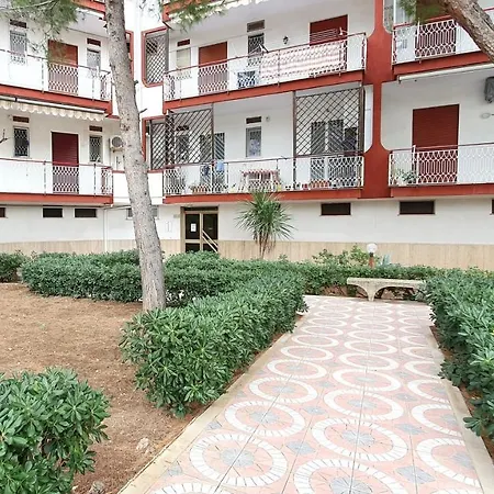 Seafront - Airport Palese Apartment